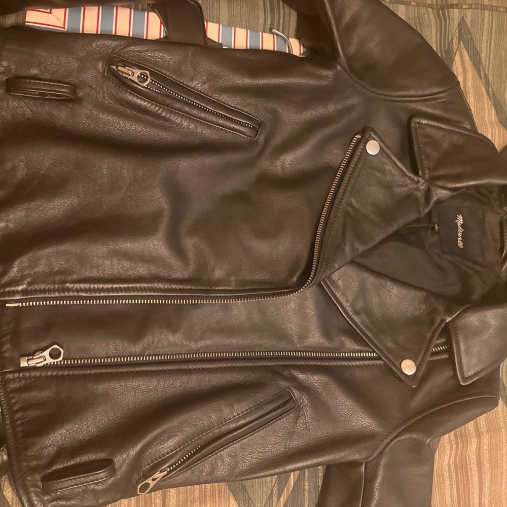 Madewell Women leather jacket